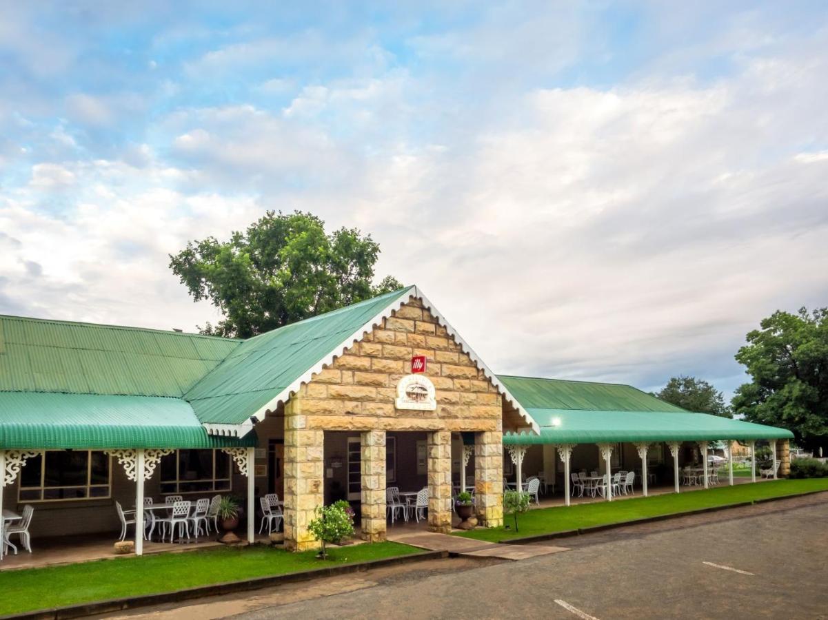 Fouriesburg Country Inn Exterior photo